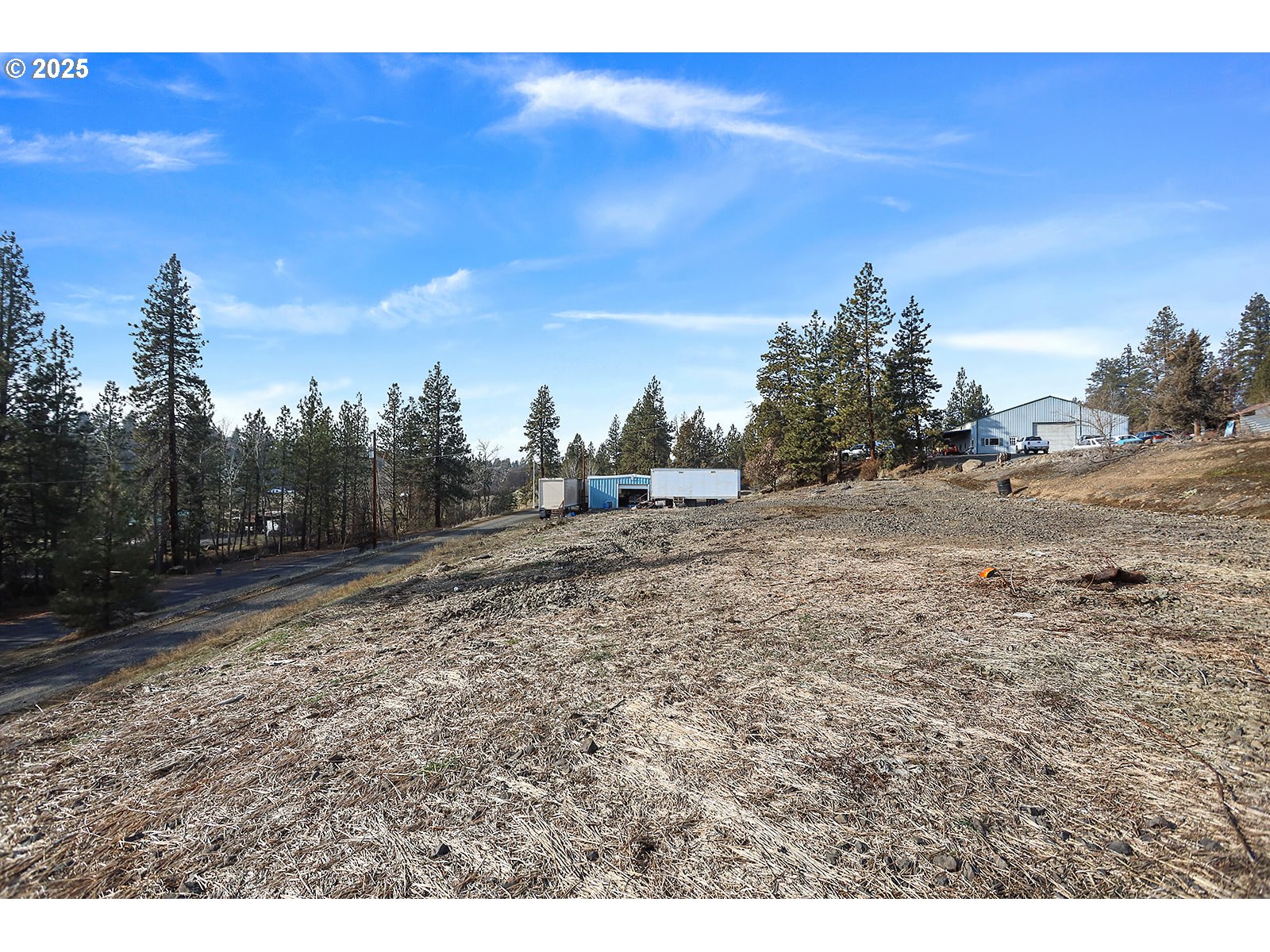80093 Dodson Road Wamic, OR 97063 - Photo 3 of 32 Gallery Image 3