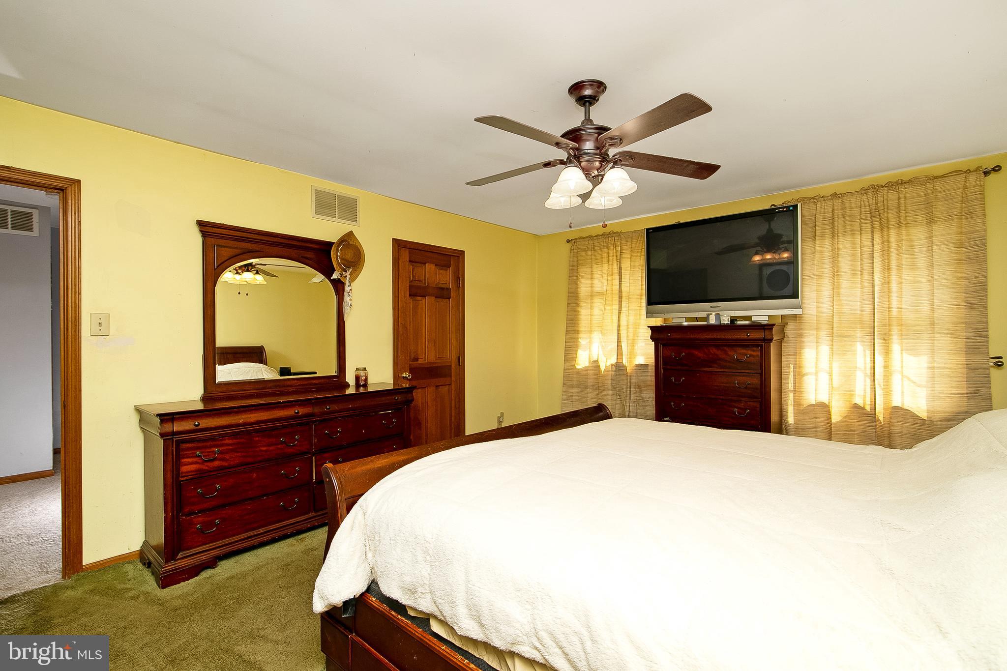 52 Quaker Road Mickleton, NJ 08056 - Photo 21 of 51 Gallery Image 21