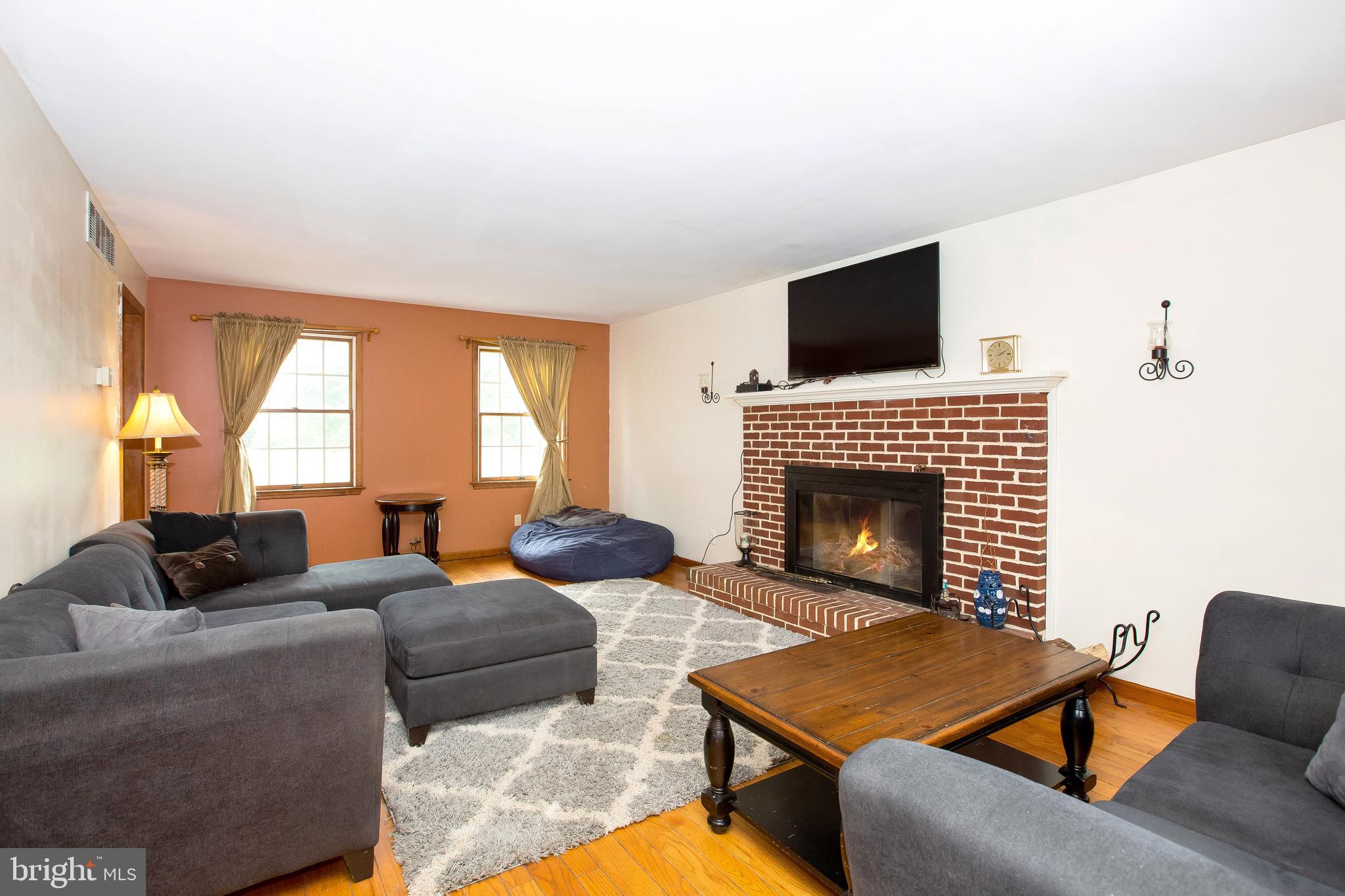 52 Quaker Road Mickleton, NJ 08056 - Photo 6 of 51 Gallery Image 6