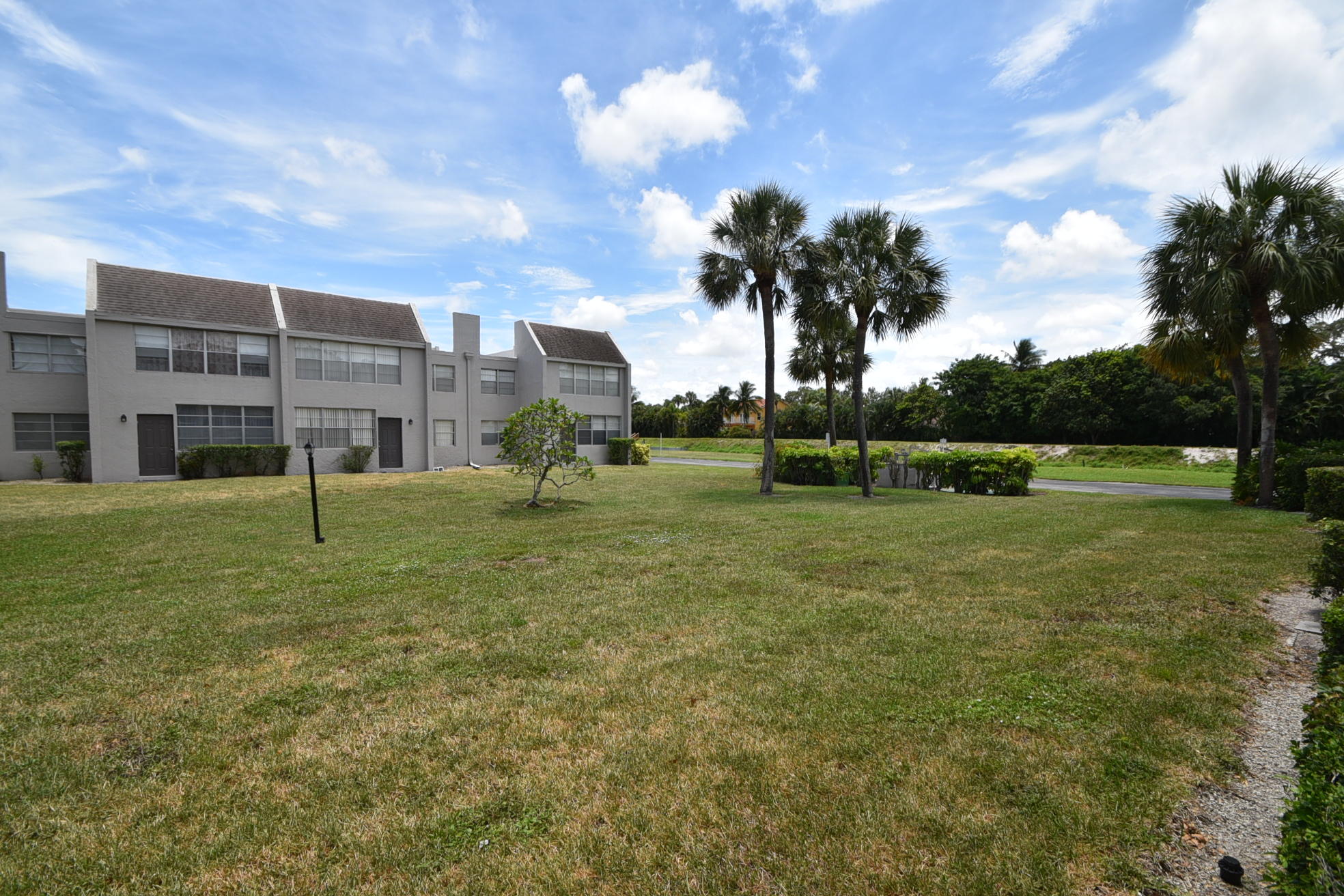 2860 Southwest 22nd Avenue, Unit 4110 Delray Beach, FL 33445 - Photo 22 of 26 DSC_4122