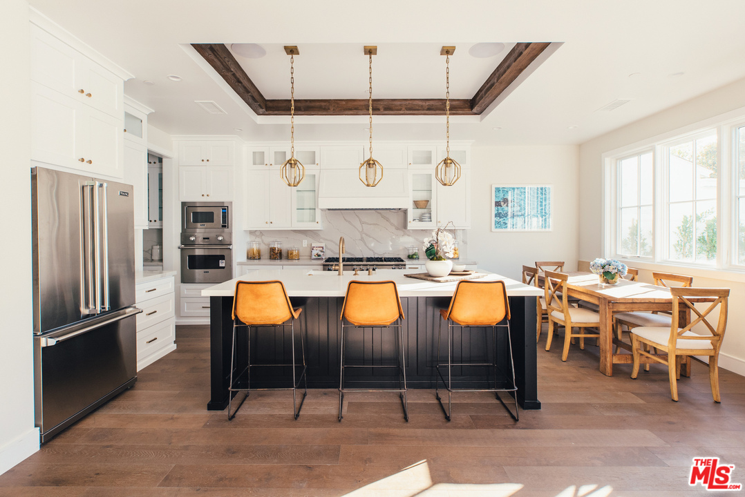 4547 Simpson Avenue Studio City, CA 91607 - Photo 12 of 48