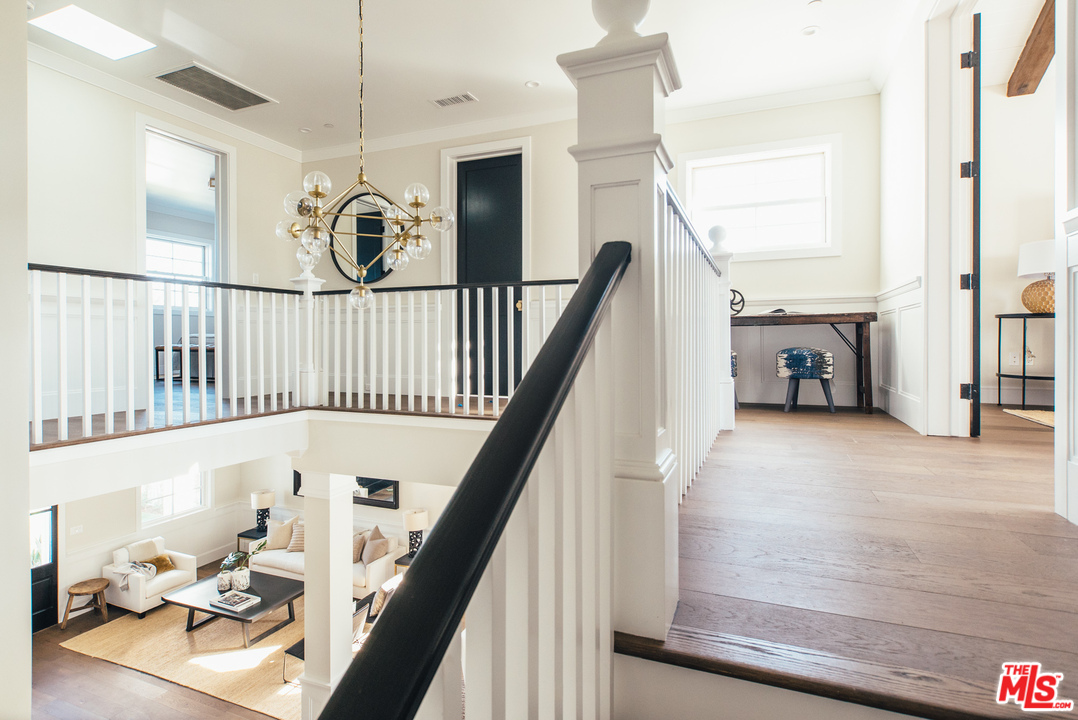 4547 Simpson Avenue Studio City, CA 91607 - Photo 23 of 48