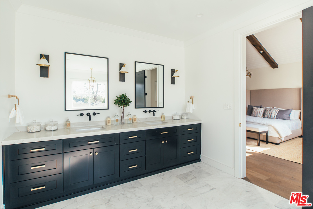 4547 Simpson Avenue Studio City, CA 91607 - Photo 28 of 48