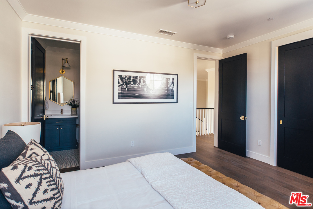 4547 Simpson Avenue Studio City, CA 91607 - Photo 39 of 48