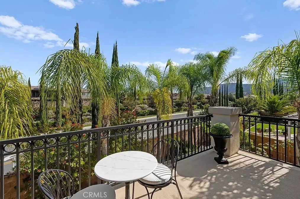 44840 Tudal Street Temecula, CA 92592 - Photo 15 of 35 a view of a chairs and table in the balcony