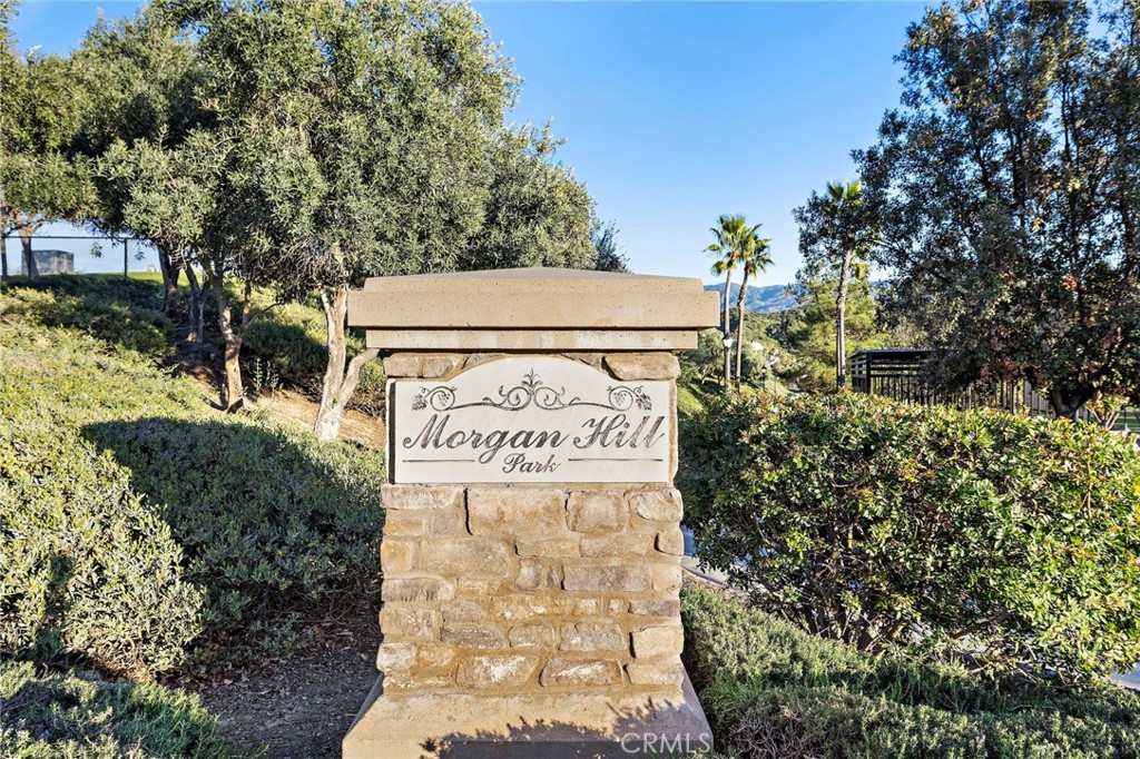 44840 Tudal Street Temecula, CA 92592 - Photo 27 of 35 a sign on the side of a road