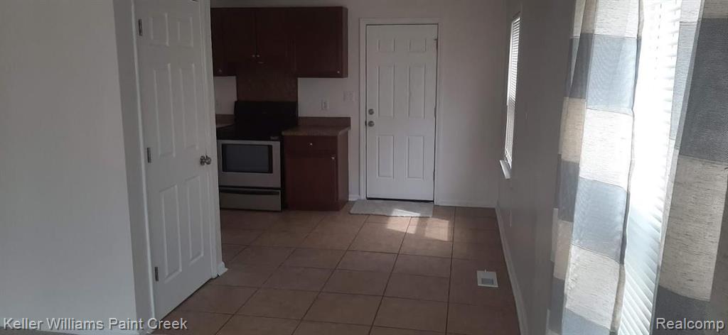3029 Williams Street Inkster, MI 48141 - Photo 6 of 23