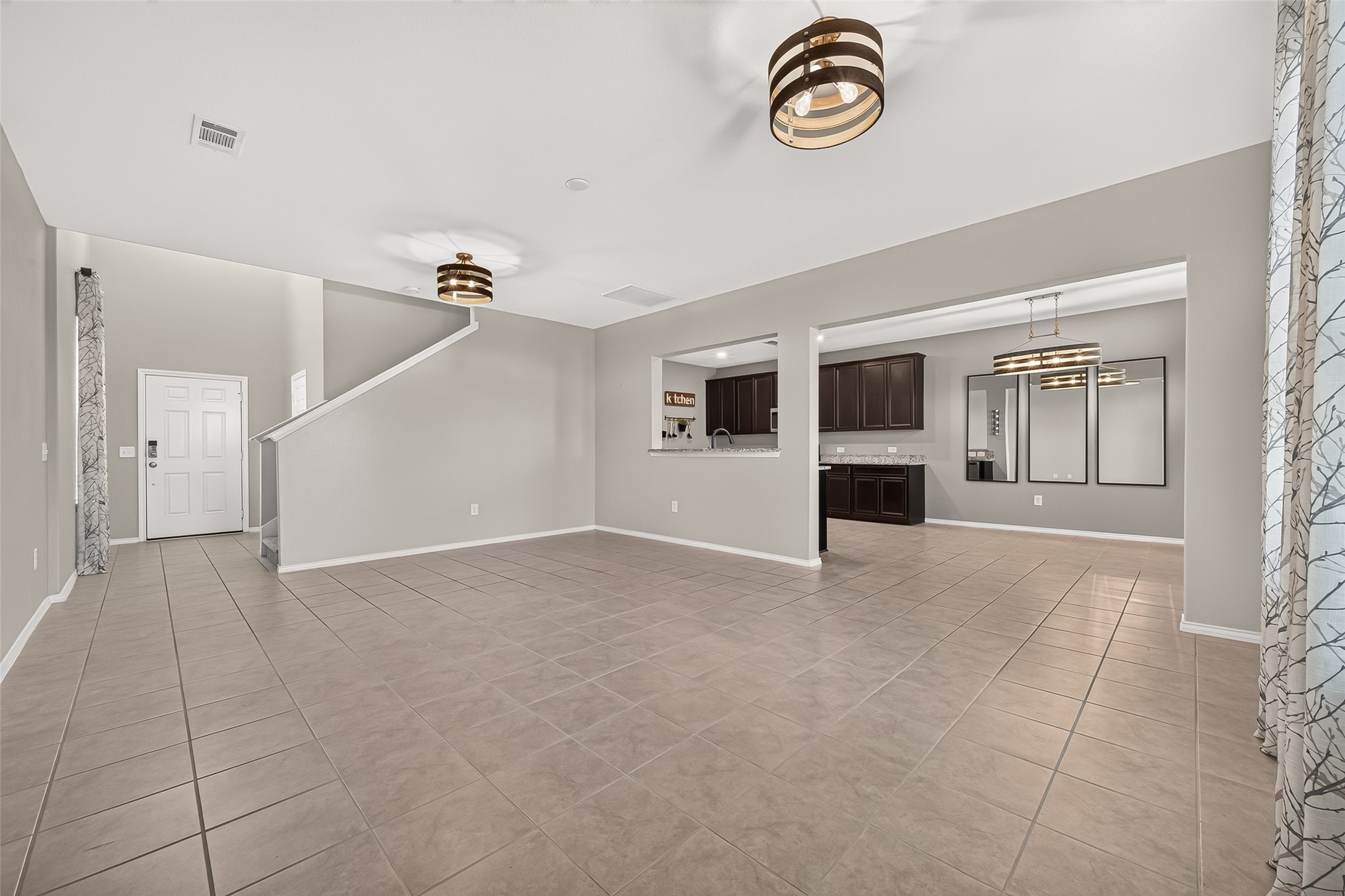 5911 Waggoner Ranch Trail Katy, TX 77493 - Photo 4 of 34 Gallery Image 4