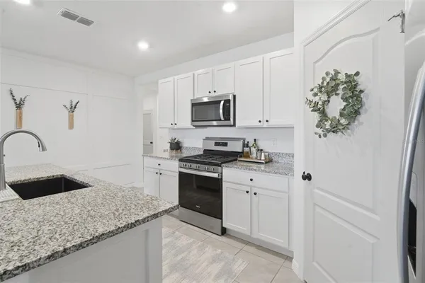 $410,000 | 599 Lazio Circle, DeBary, FL 32713