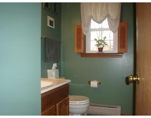 186 Monson Turnpike Road Ware, MA 01082 - Photo 7 of 14 Gallery Image 7