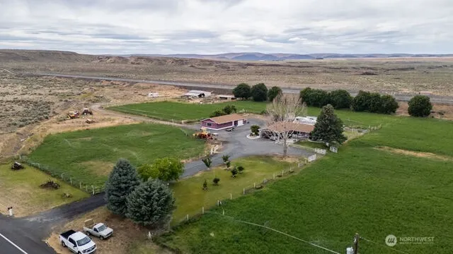 $749,999 | 4466 Highway 28, Soap Lake, WA 98851