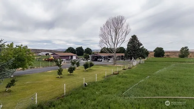 $749,999 | 4466 Highway 28, Soap Lake, WA 98851