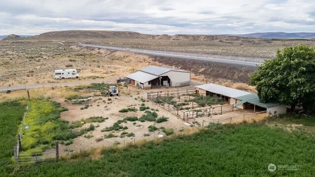 $749,999 | 4466 Highway 28, Soap Lake, WA 98851