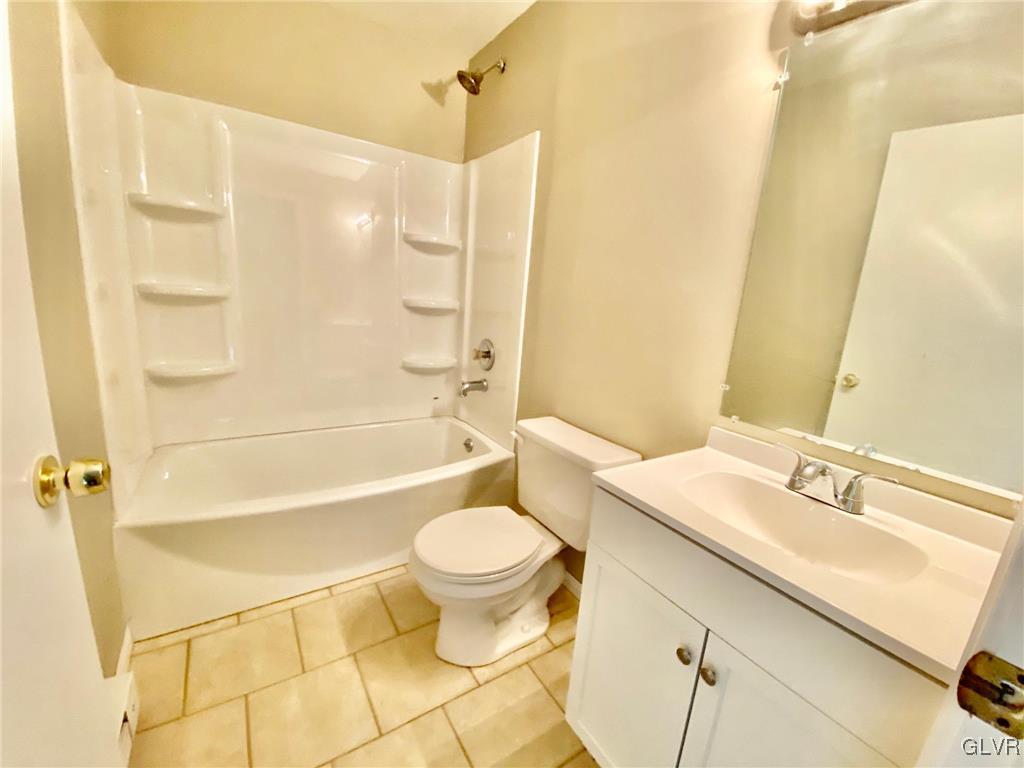 2519 Beacon Road Bath, PA 18014 - Photo 18 of 29