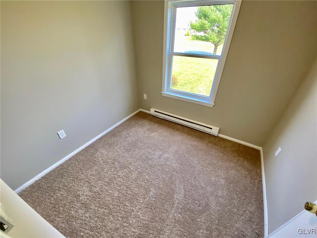 2519 Beacon Road Bath, PA 18014 - Photo 25 of 29