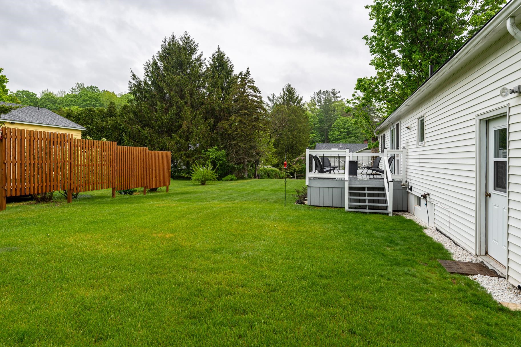114 Hillvale Road Manchester, VT 05255 - Photo 17 of 18 Gallery Image 17