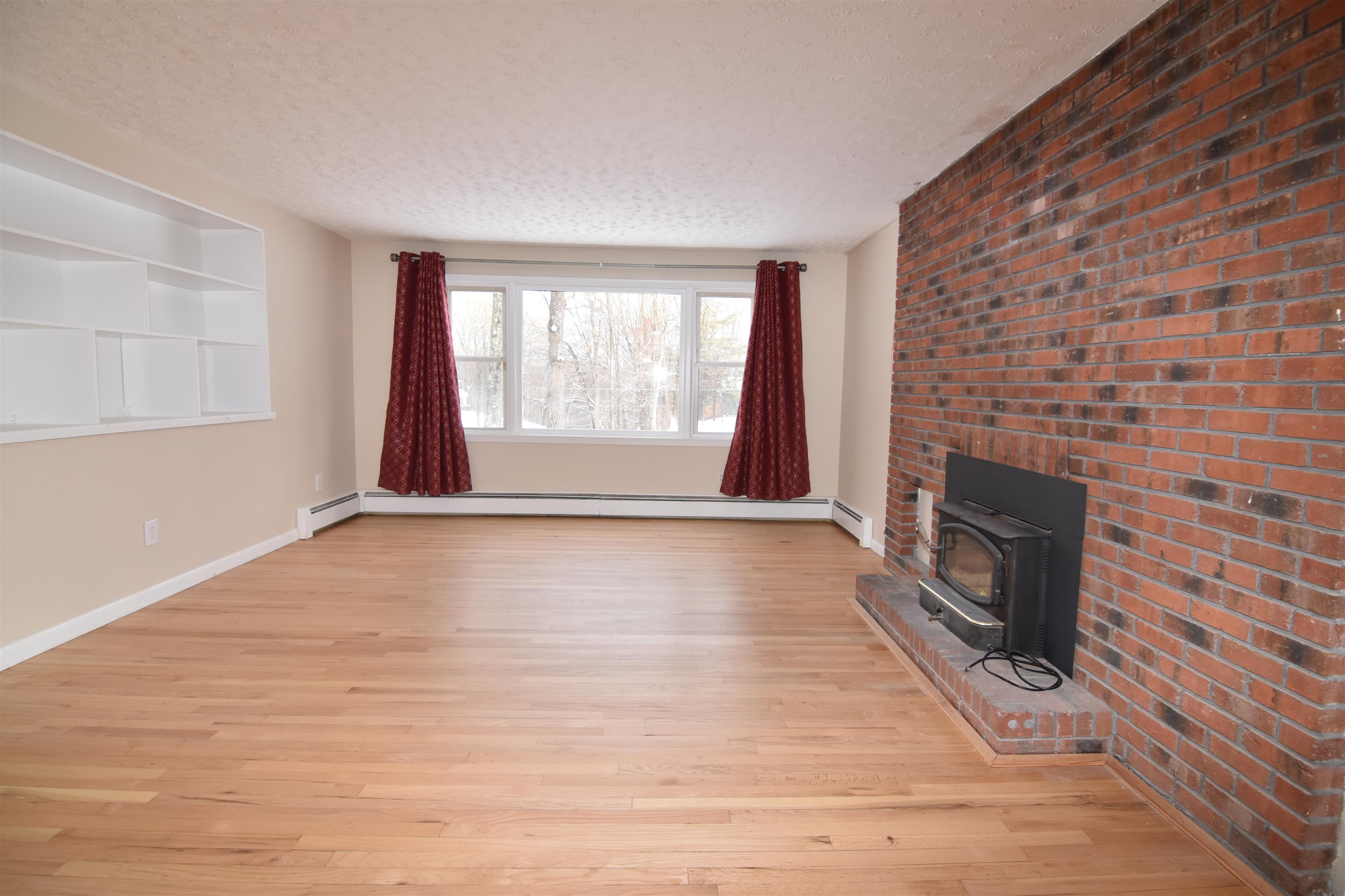 19 Rustic Drive Essex, VT 05452 - Photo 14 of 59