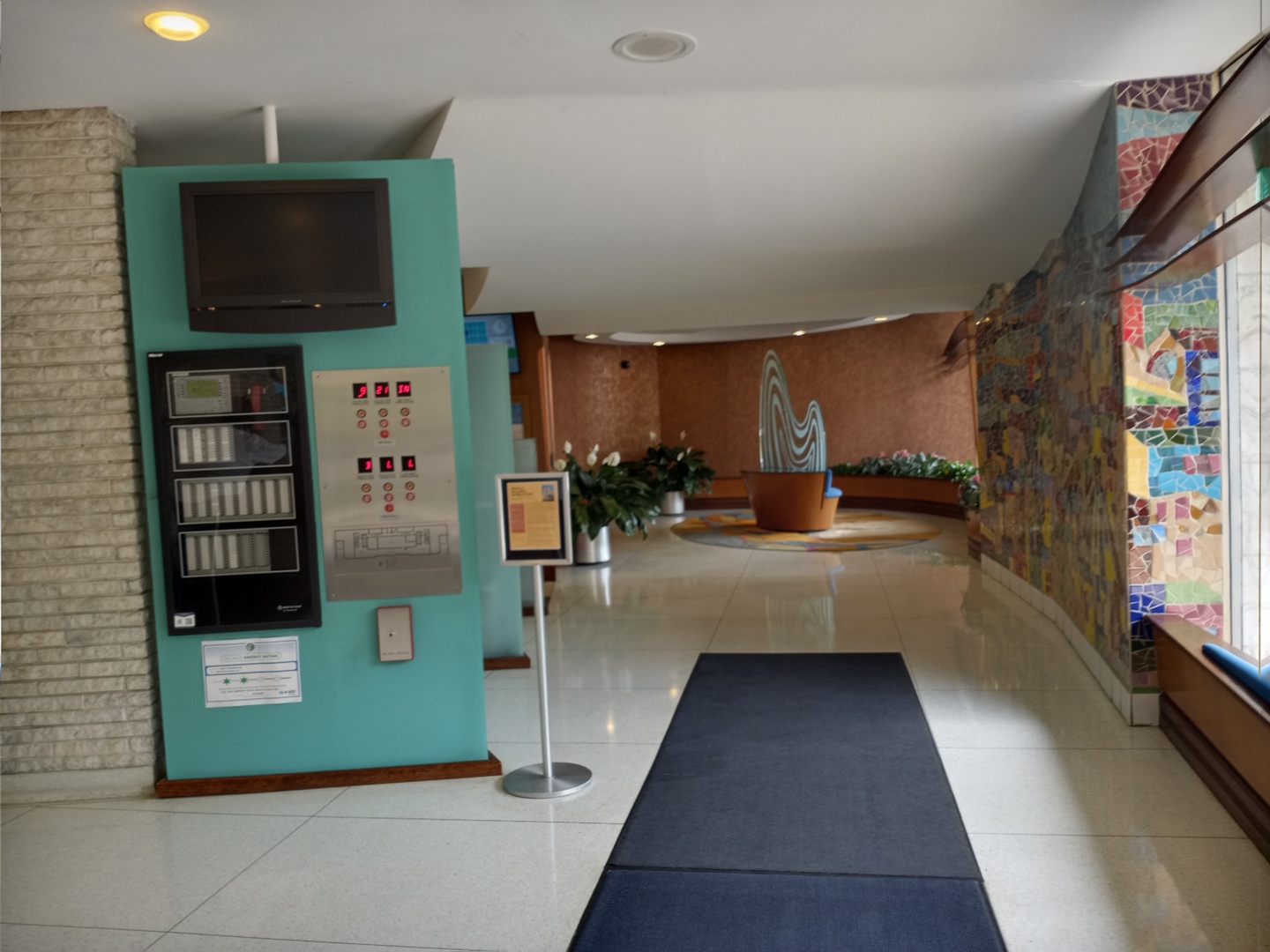 6301 North Sheridan Road, Unit 10V Chicago, IL 60660 - Photo 12 of 14