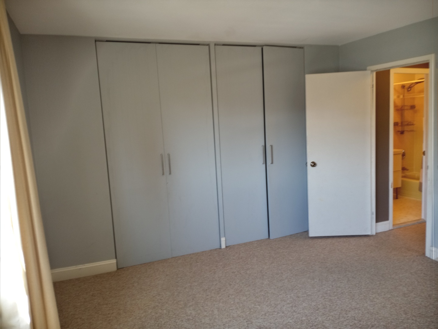 6301 North Sheridan Road, Unit 10V Chicago, IL 60660 - Photo 7 of 14