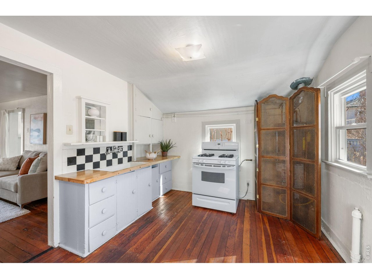 1020 Portland Place Boulder, CO 80304 - Photo 27 of 43 Cottage kithcen