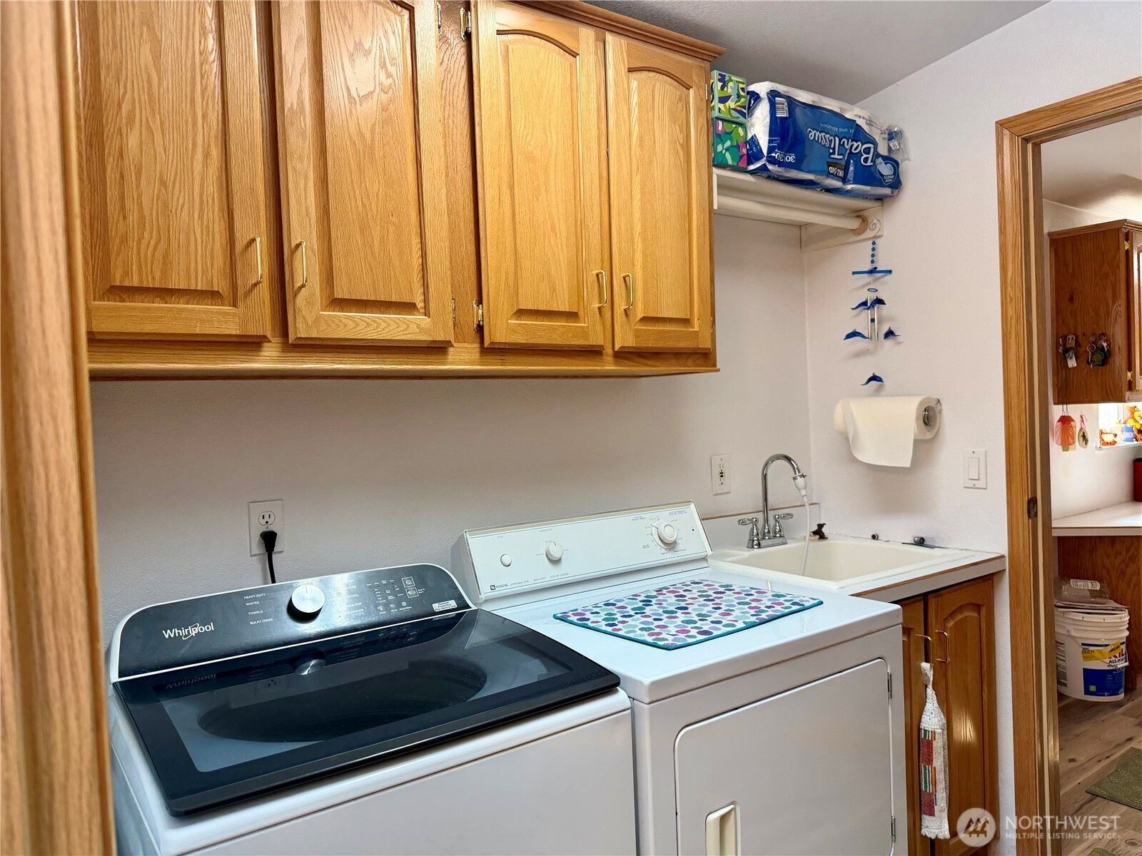 505 Northwest Portland Street Wilbur, WA 99185 - Photo 25 of 40 a utility room with dryer and washer
