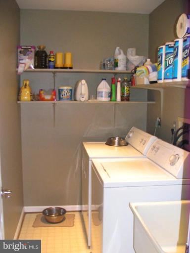 304 Valley Road Front Royal, VA 22630 - Photo 12 of 23 Laundry Area 1