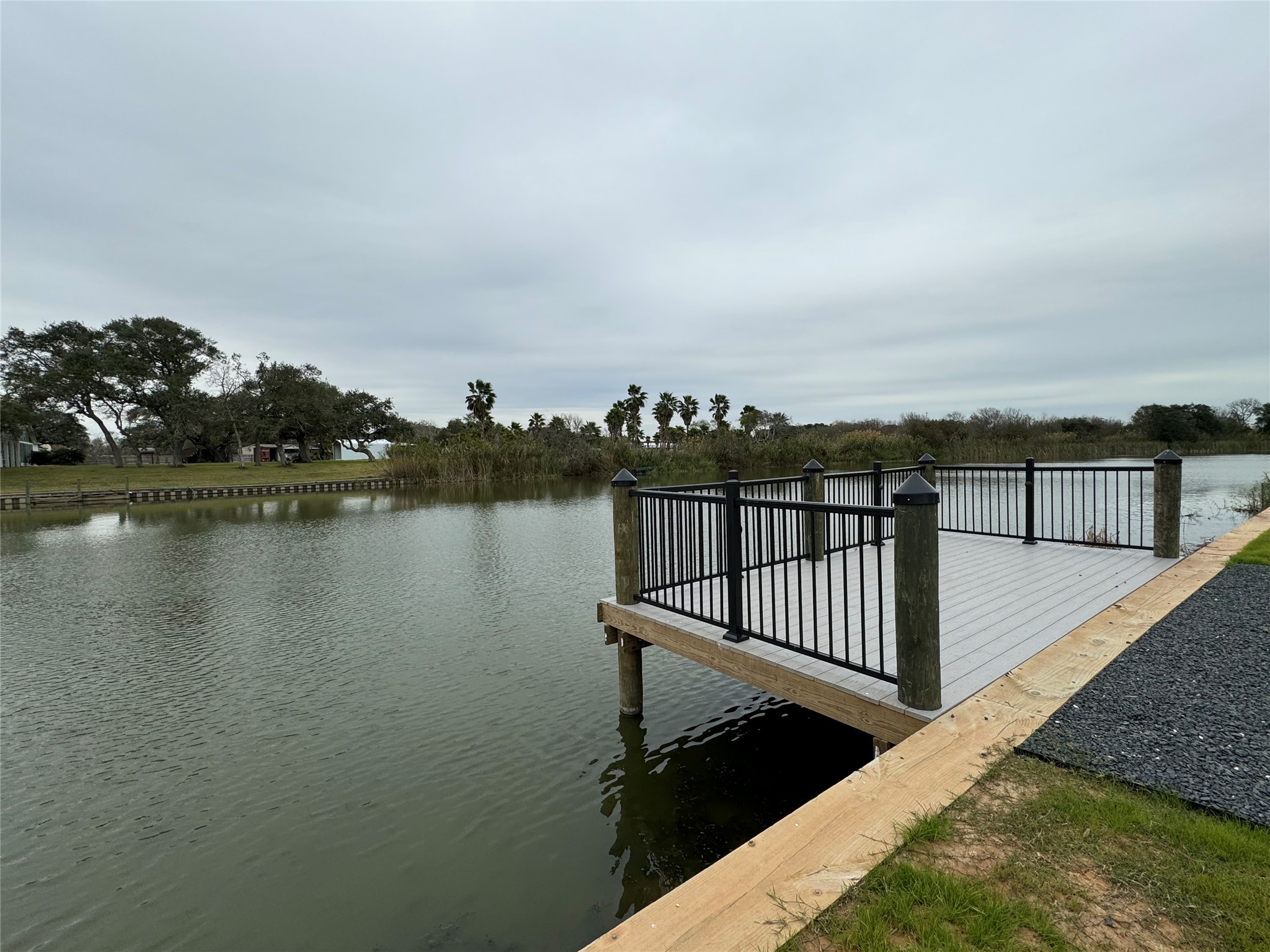 3127 Maverick Loop, Unit 11 Freeport, TX 77541 - Photo 15 of 19