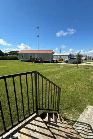 $950 | 3127 Maverick Loop, Unit 11, Freeport, TX 77541