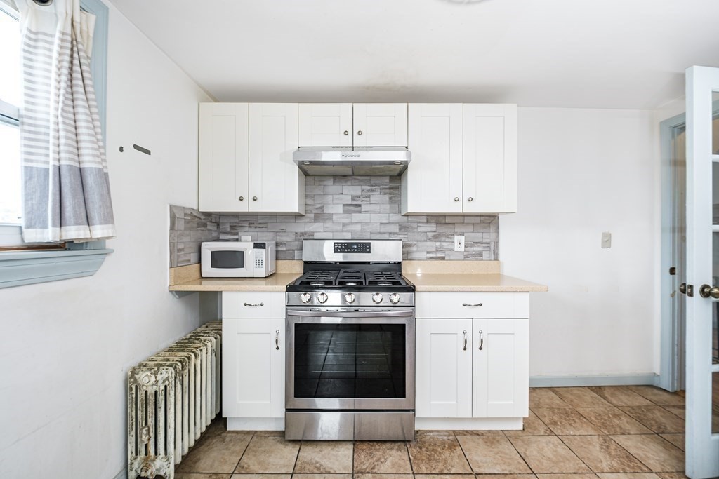 7-9 Dexter Street, Unit 7 Waltham, MA 02453 - Photo 2 of 13