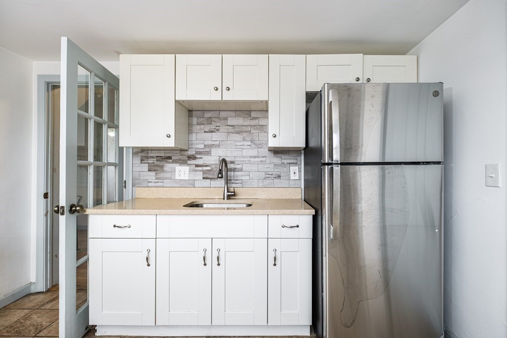 7-9 Dexter Street, Unit 7 Waltham, MA 02453 - Photo 3 of 13