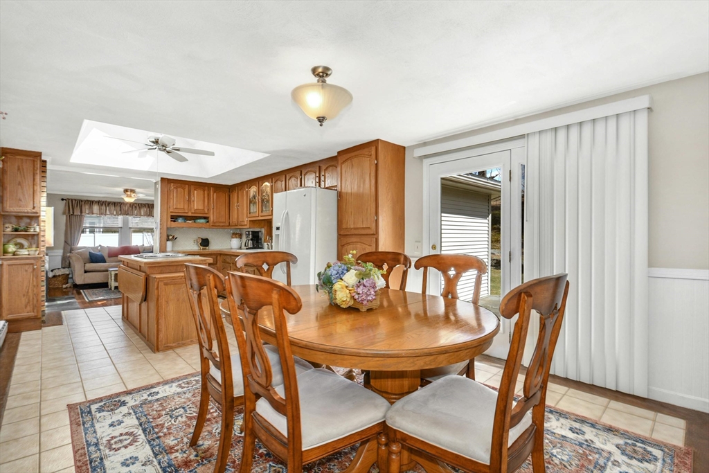 31 Carleton Road Millbury, MA 01527 - Photo 16 of 42 Gallery Image 16