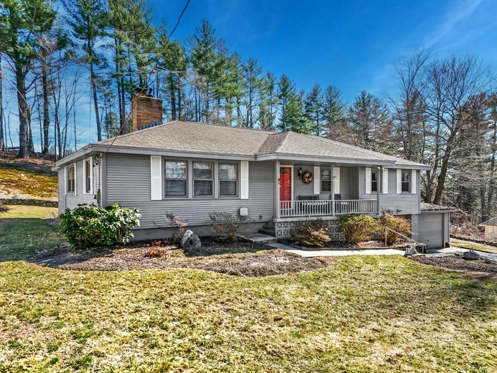 31 Carleton Road Millbury, MA 01527 - Photo 2 of 42 Gallery Image 2