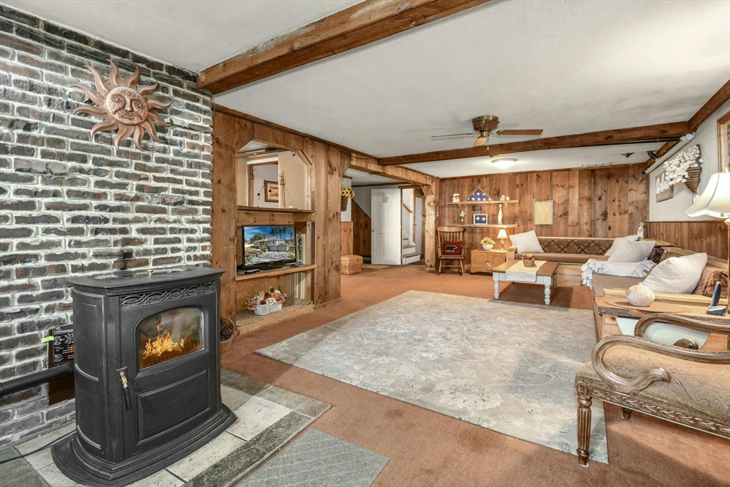 31 Carleton Road Millbury, MA 01527 - Photo 33 of 42 Gallery Image 33