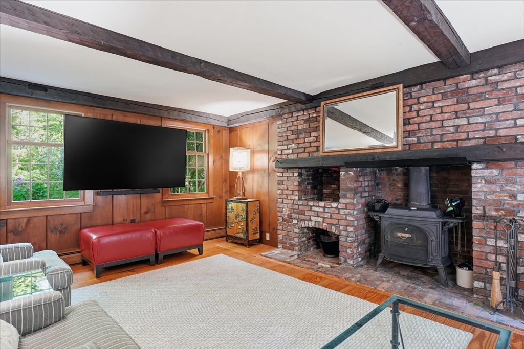 123 Washington Street Boxford, MA 01921 - Photo 11 of 42