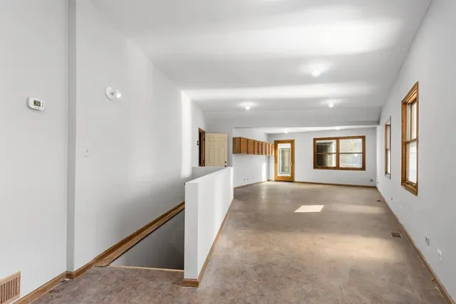 $739,900 | 8 Hampton Court, Mundelein, IL 60060