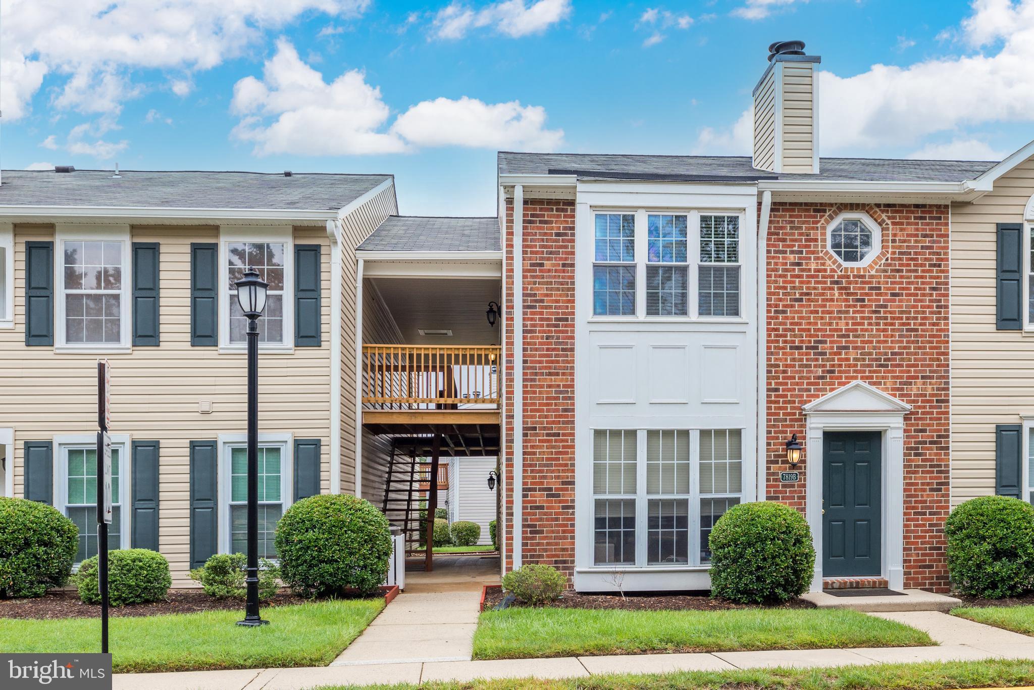7819 Harrowgate Circle, Unit 160 Springfield, VA 22152 - Photo 1 of 33 Gallery Image 1