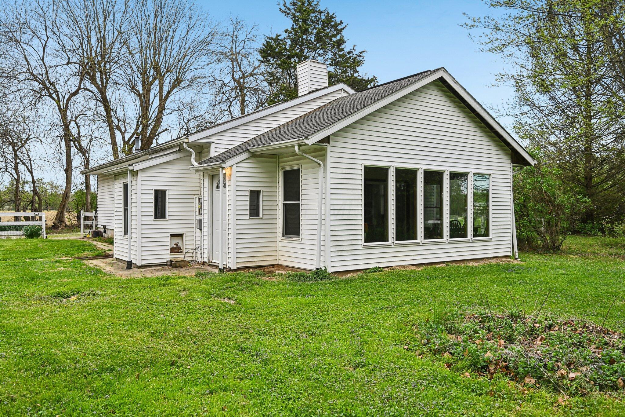 12459 Saylor Road Northwest Baltimore, OH 43105 - Photo 27 of 50 37-web-or-mls-Saylor Rd-S1704-037