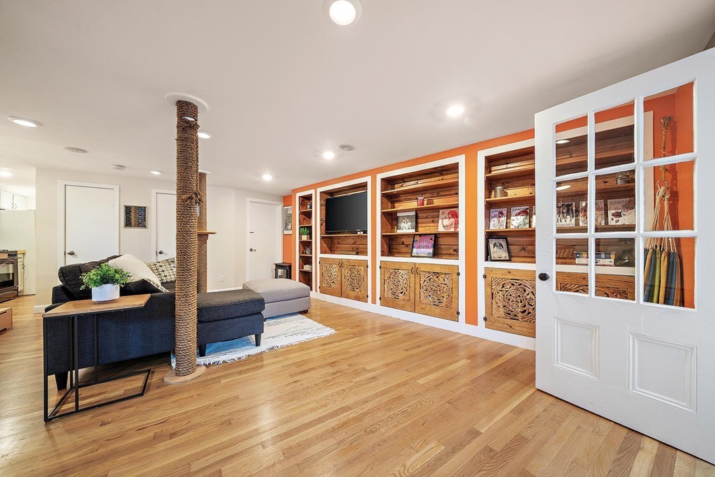 34 Garrison Road, Unit 1B Brookline, MA 02445 - Photo 7 of 17