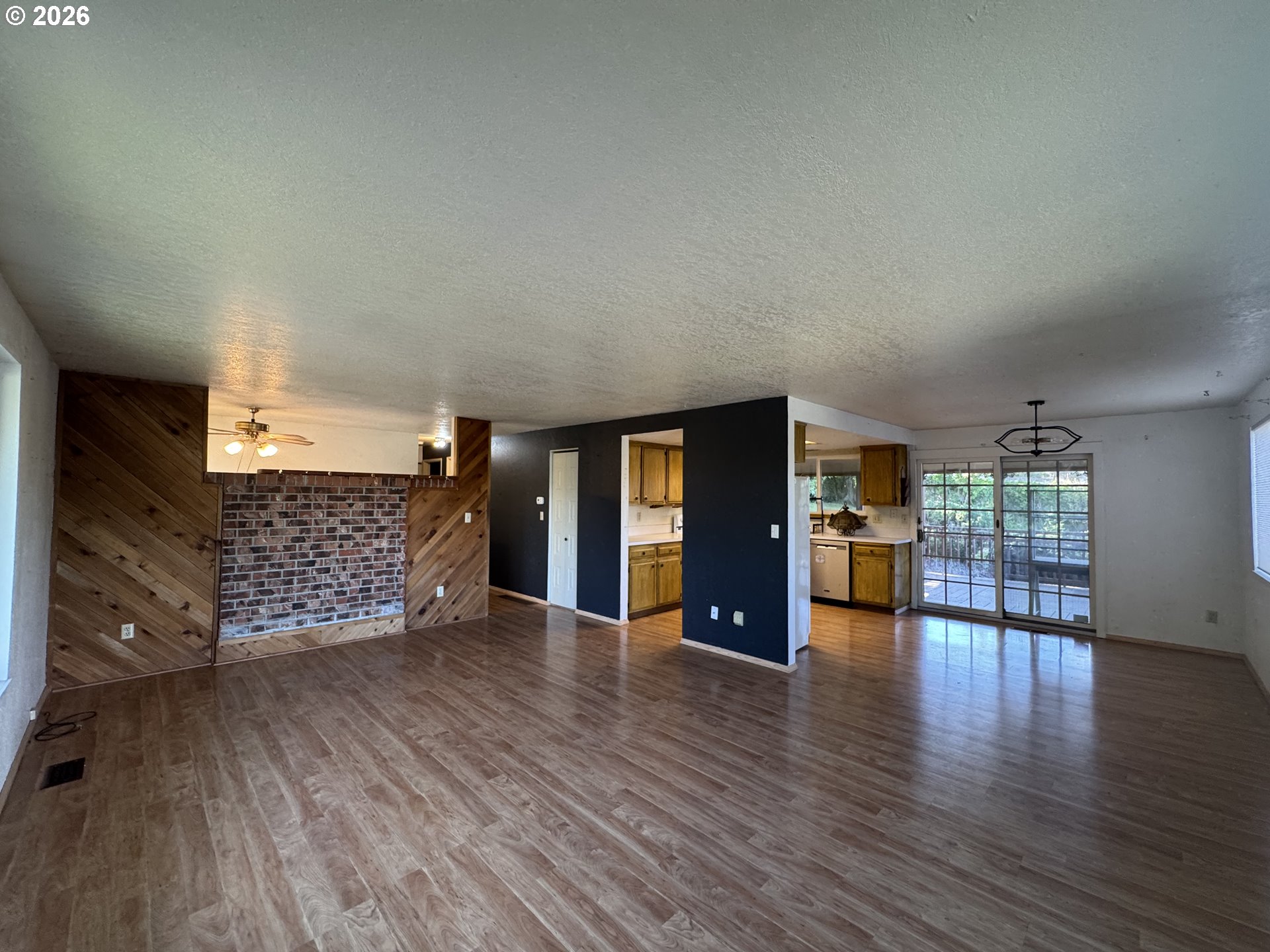 3320 Southwest Ladow Avenue Pendleton, OR 97801 - Photo 6 of 30