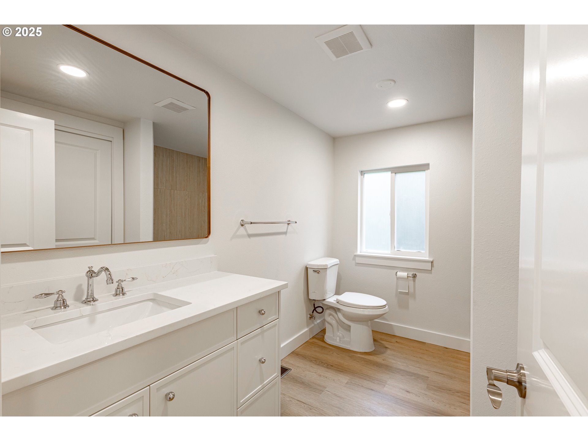 421 Southeast Pounder Road Corbett, OR 97019 - Photo 15 of 40