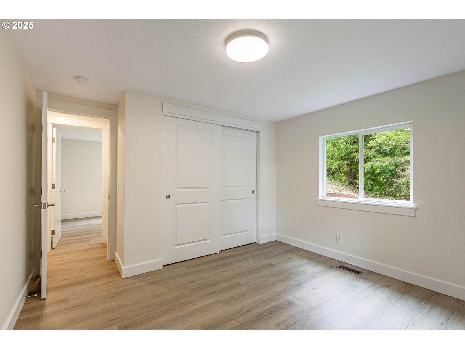 421 Southeast Pounder Road Corbett, OR 97019 - Photo 19 of 40