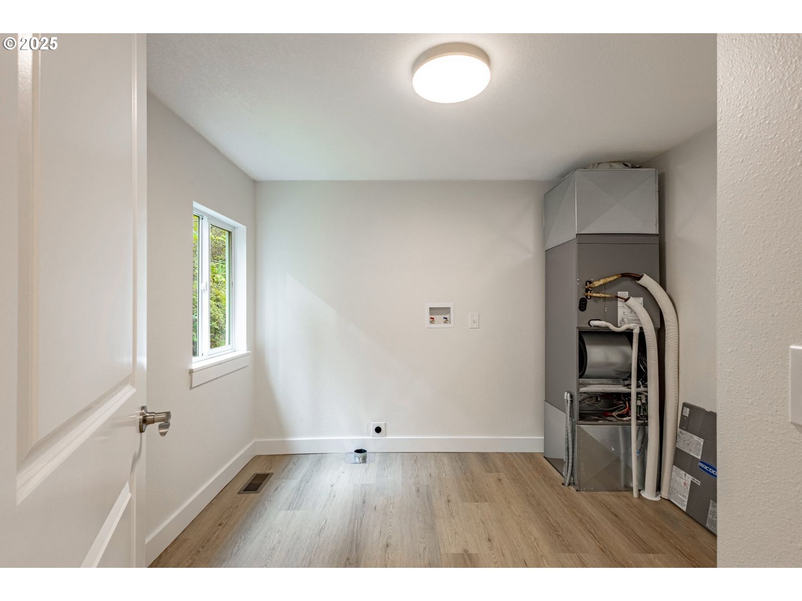 421 Southeast Pounder Road Corbett, OR 97019 - Photo 22 of 40