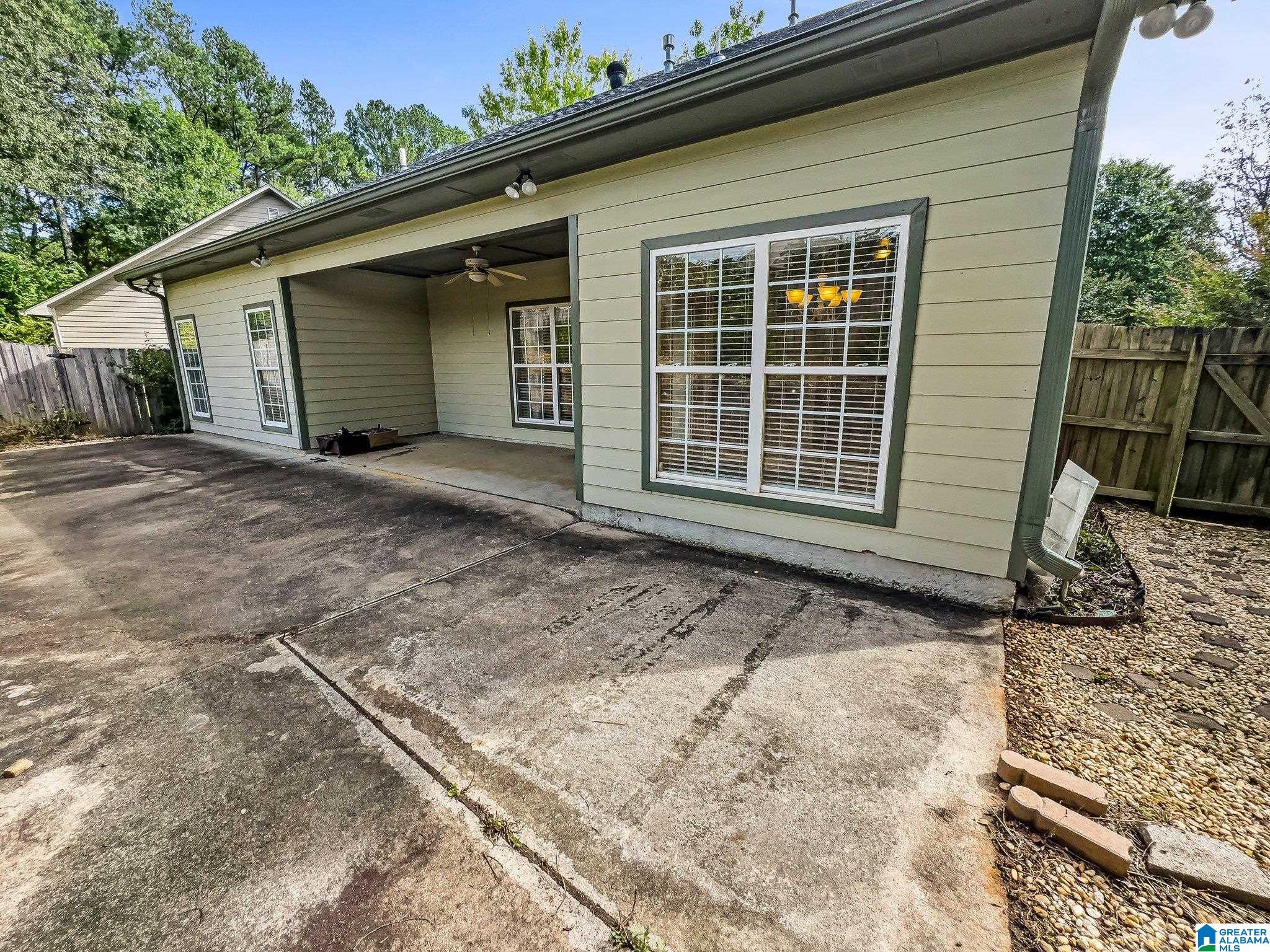 1908 Kent Circle Leeds, AL 35094 - Photo 24 of 25