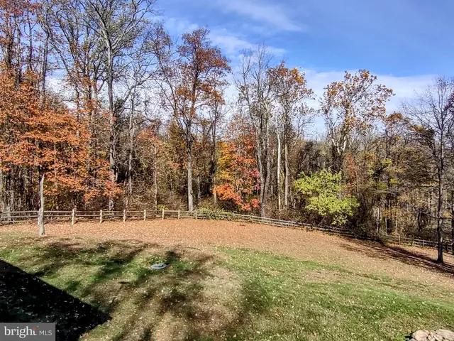 $599,000 | 3998 Hidden Valley Lane, Linden, VA 22642