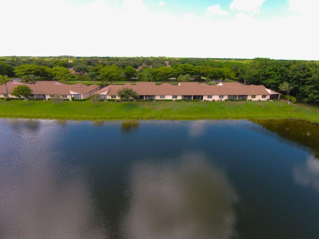 8034 Springside Court, Unit E Boca Raton, FL 33496 - Photo 4 of 15 Aerial Back