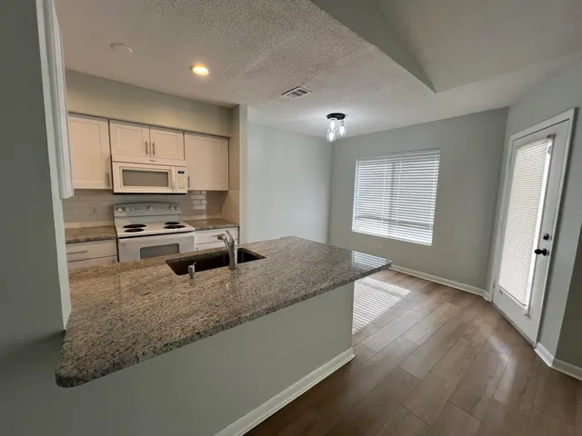 $1,800 | 815 West Boynton Beach Boulevard, Unit 6204, Boynton Beach, FL 33426