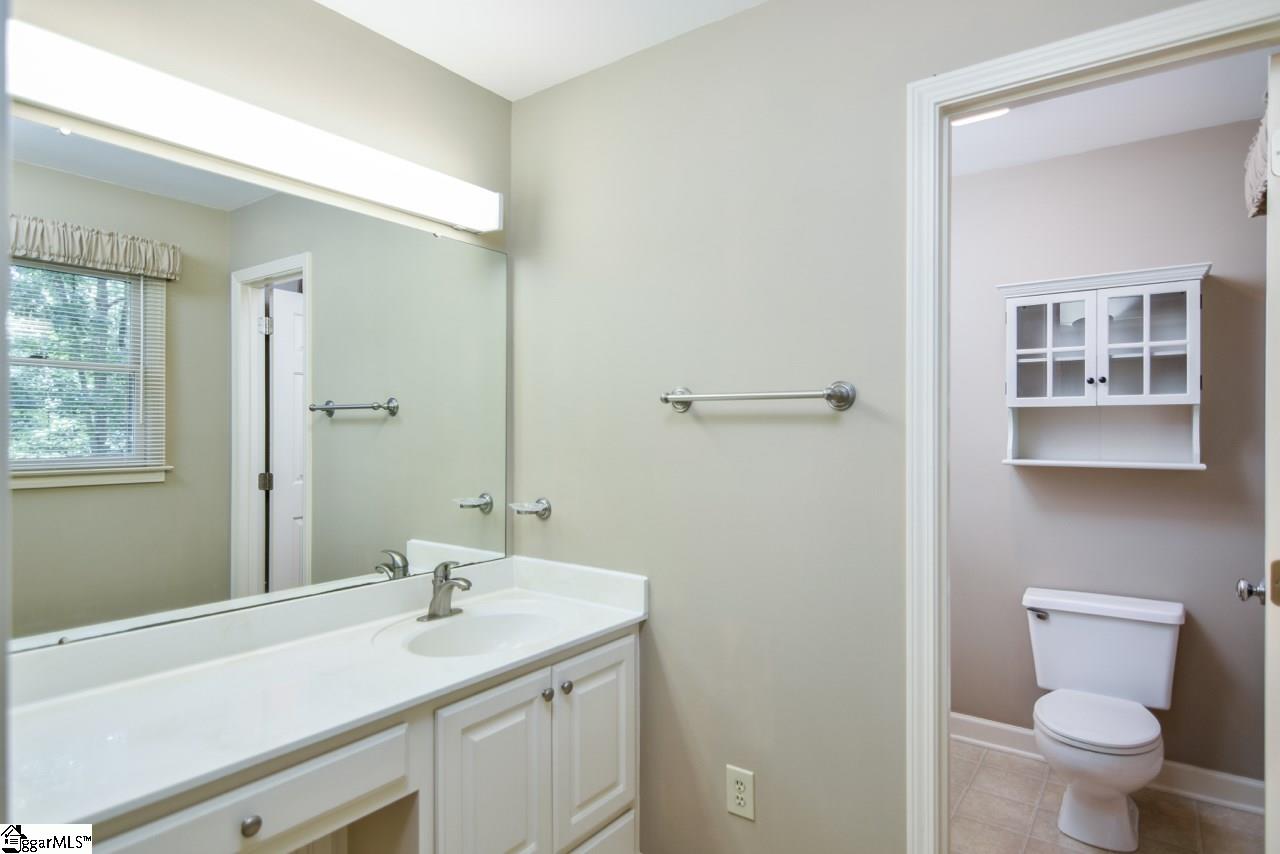 107 Deer Spring Lane Simpsonville, SC 29680 - Photo 17 of 36 Gallery Image 17