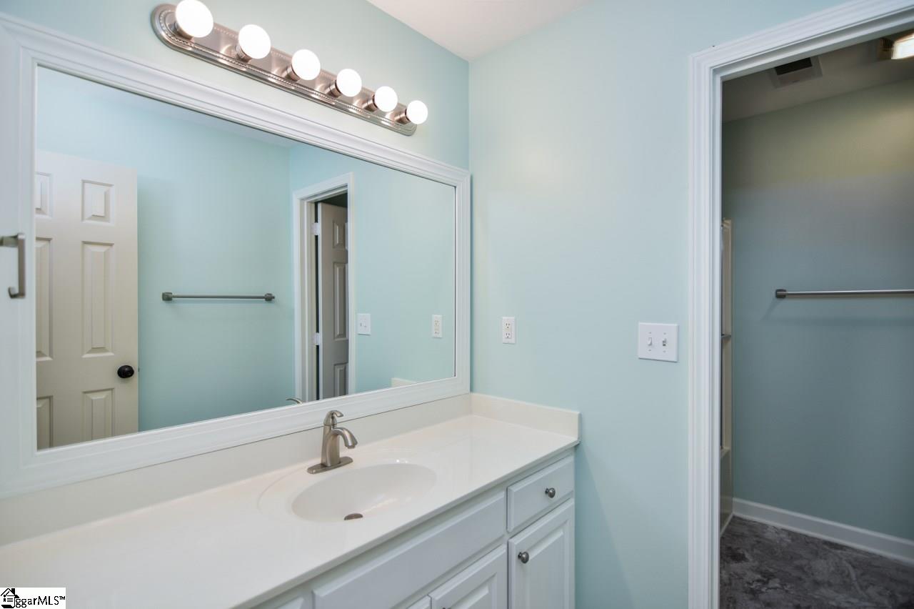 107 Deer Spring Lane Simpsonville, SC 29680 - Photo 20 of 36 Gallery Image 20