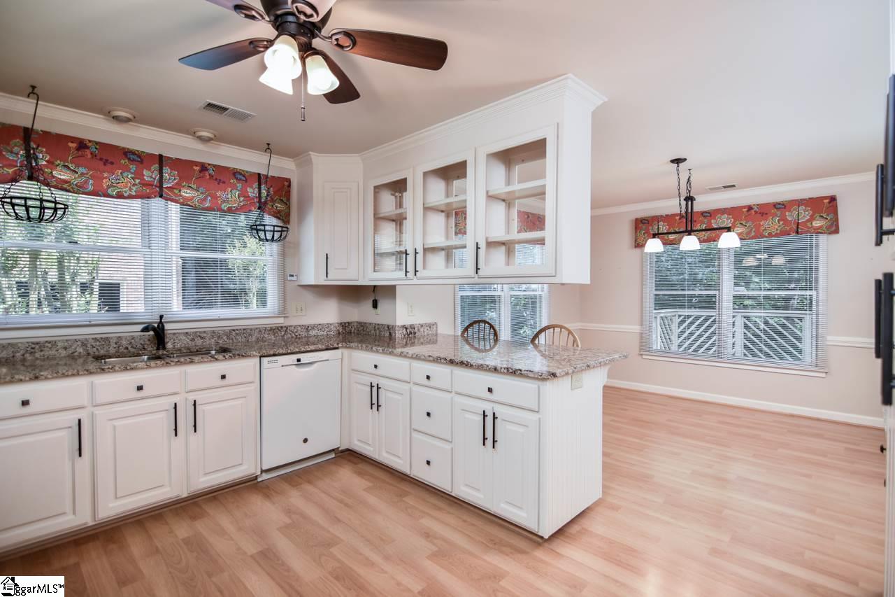 107 Deer Spring Lane Simpsonville, SC 29680 - Photo 6 of 36 Gallery Image 6