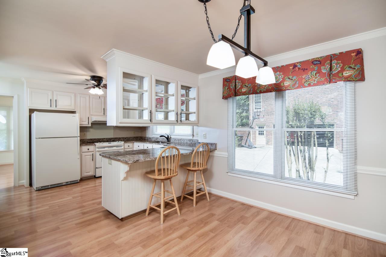 107 Deer Spring Lane Simpsonville, SC 29680 - Photo 7 of 36 Gallery Image 7